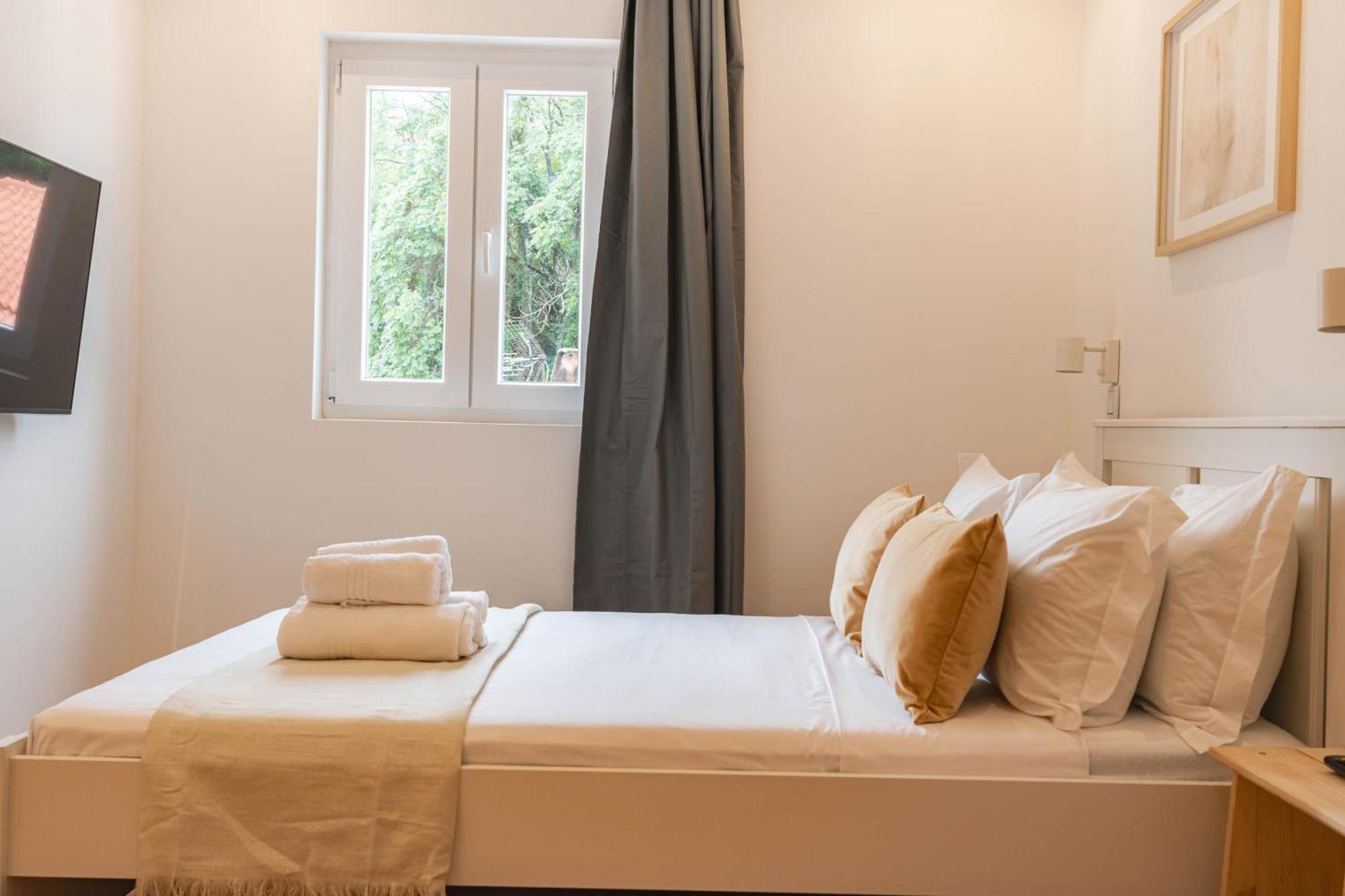 Blue Charm - Campolide Apartments Lisbon Luaran gambar