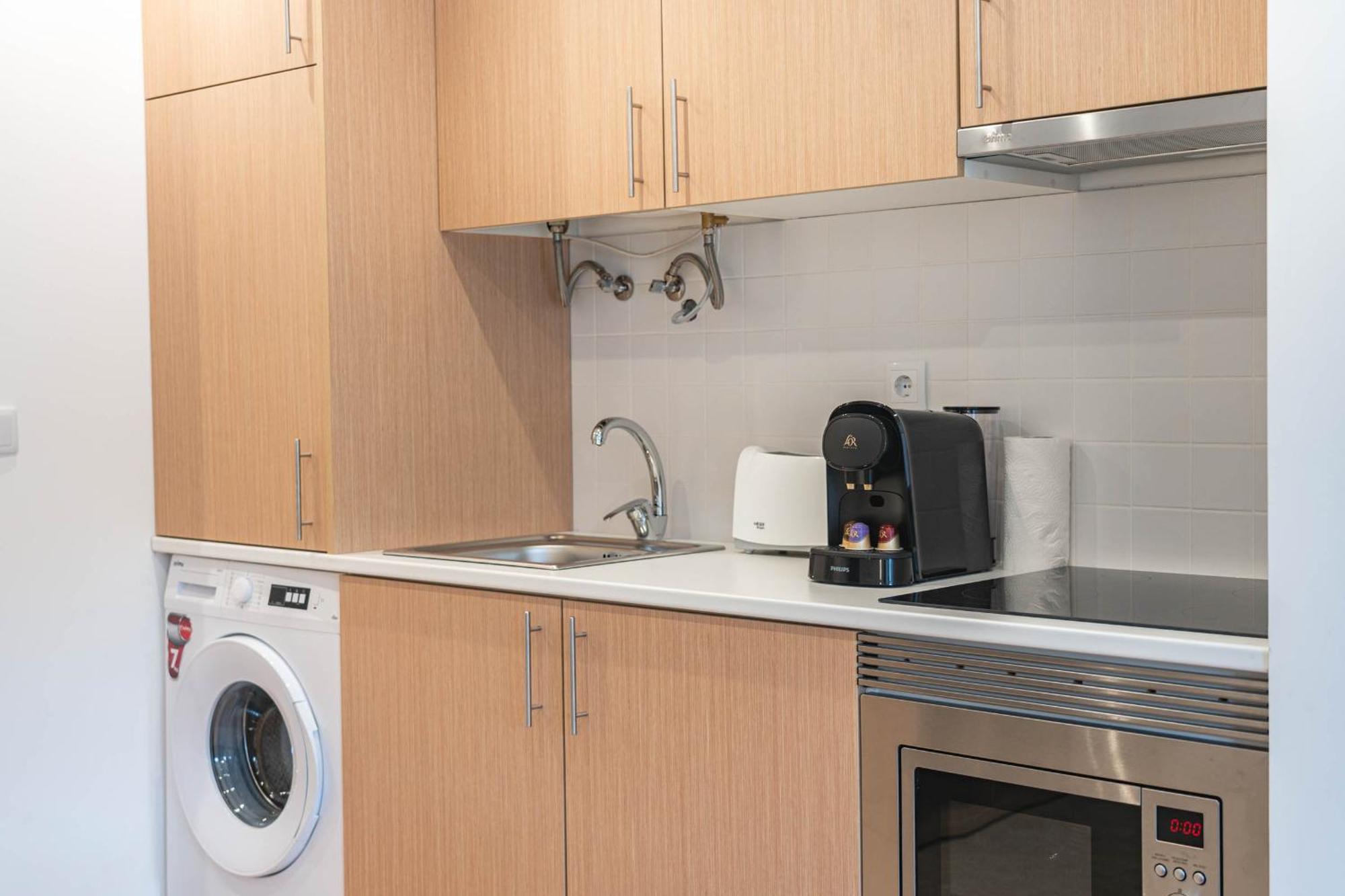 Blue Charm - Campolide Apartments Lisbon Luaran gambar