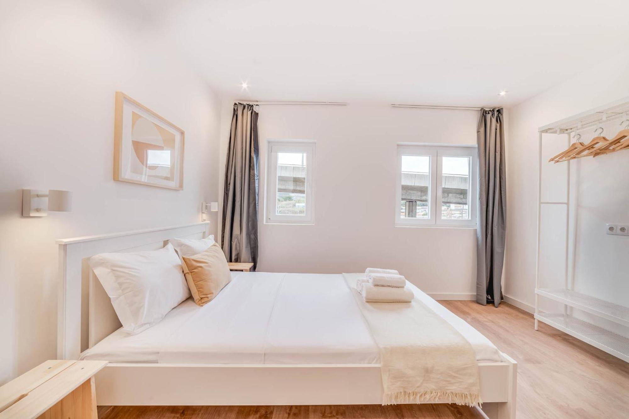 Blue Charm - Campolide Apartments Lisbon Luaran gambar