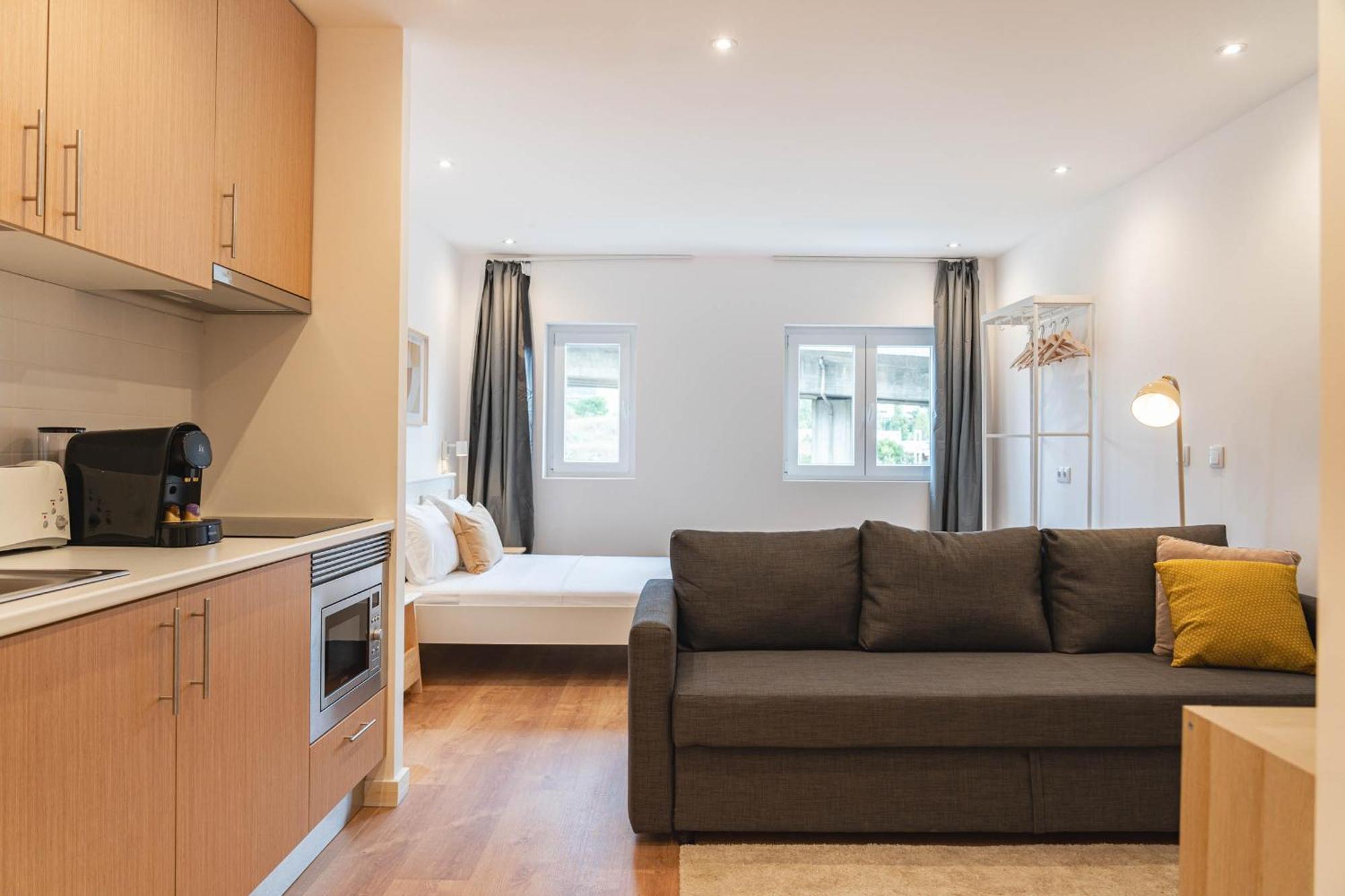 Blue Charm - Campolide Apartments Lisbon Luaran gambar