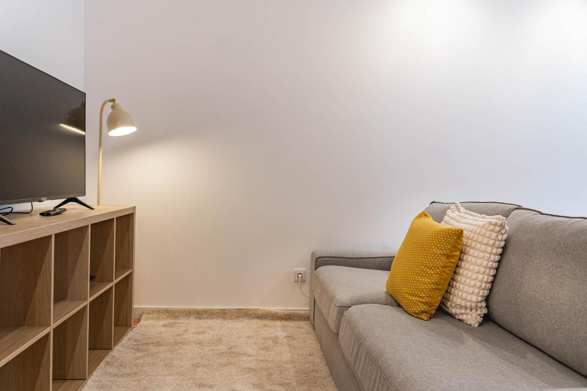 Blue Charm - Campolide Apartments Lisbon Luaran gambar