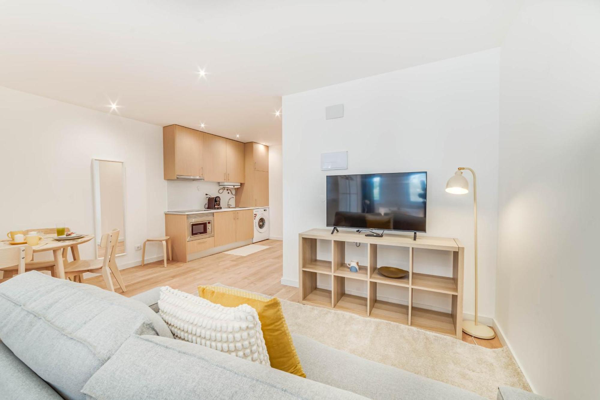 Blue Charm - Campolide Apartments Lisbon Luaran gambar