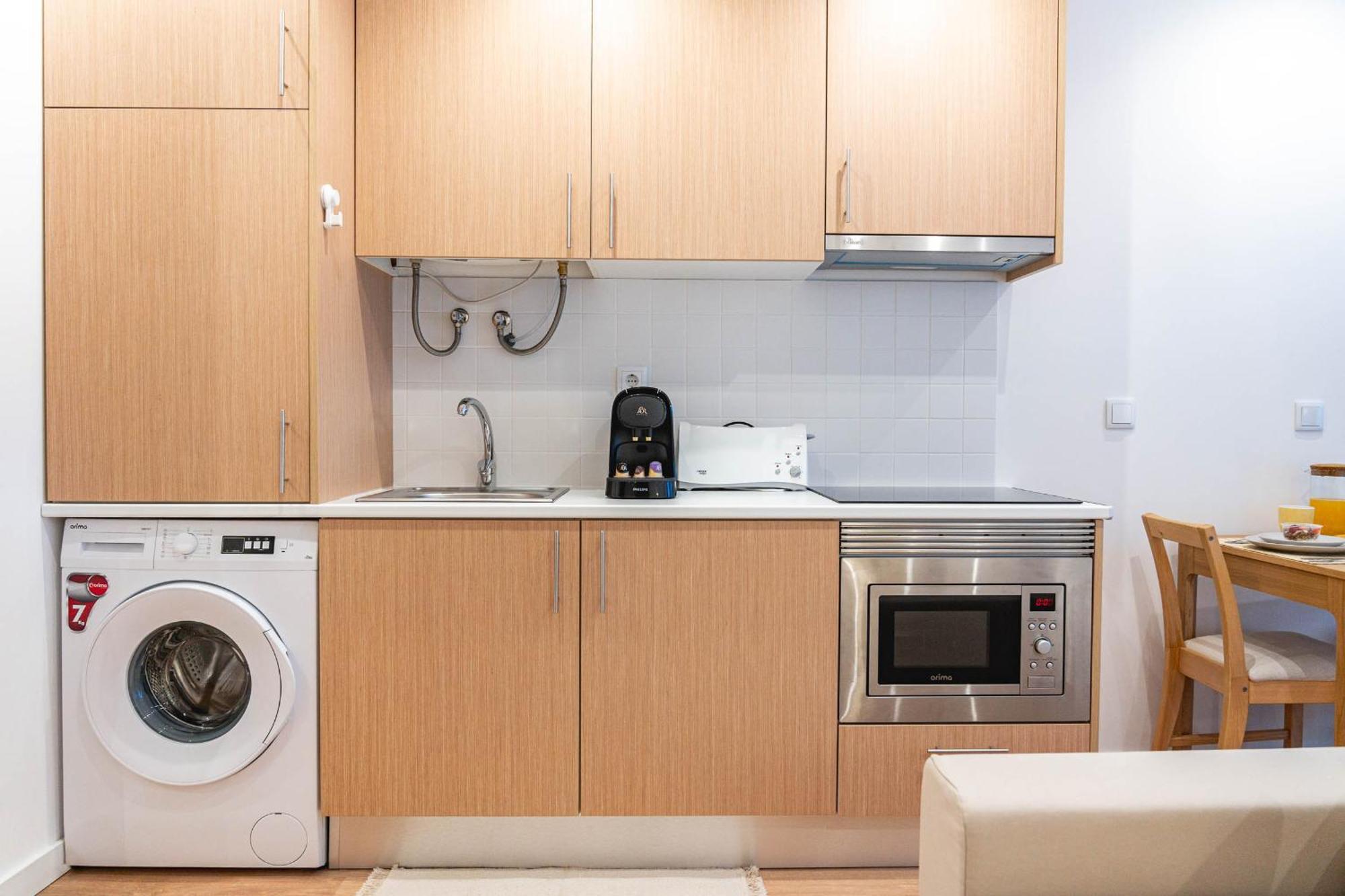 Blue Charm - Campolide Apartments Lisbon Luaran gambar