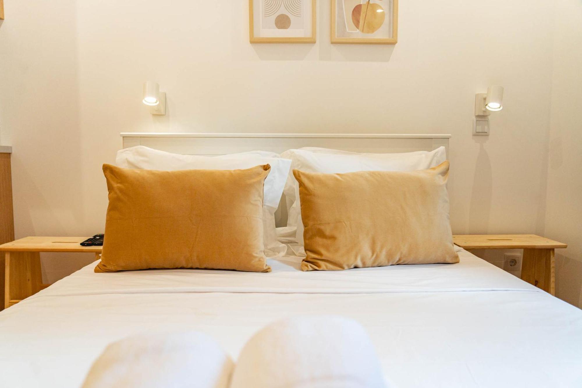 Blue Charm - Campolide Apartments Lisbon Luaran gambar